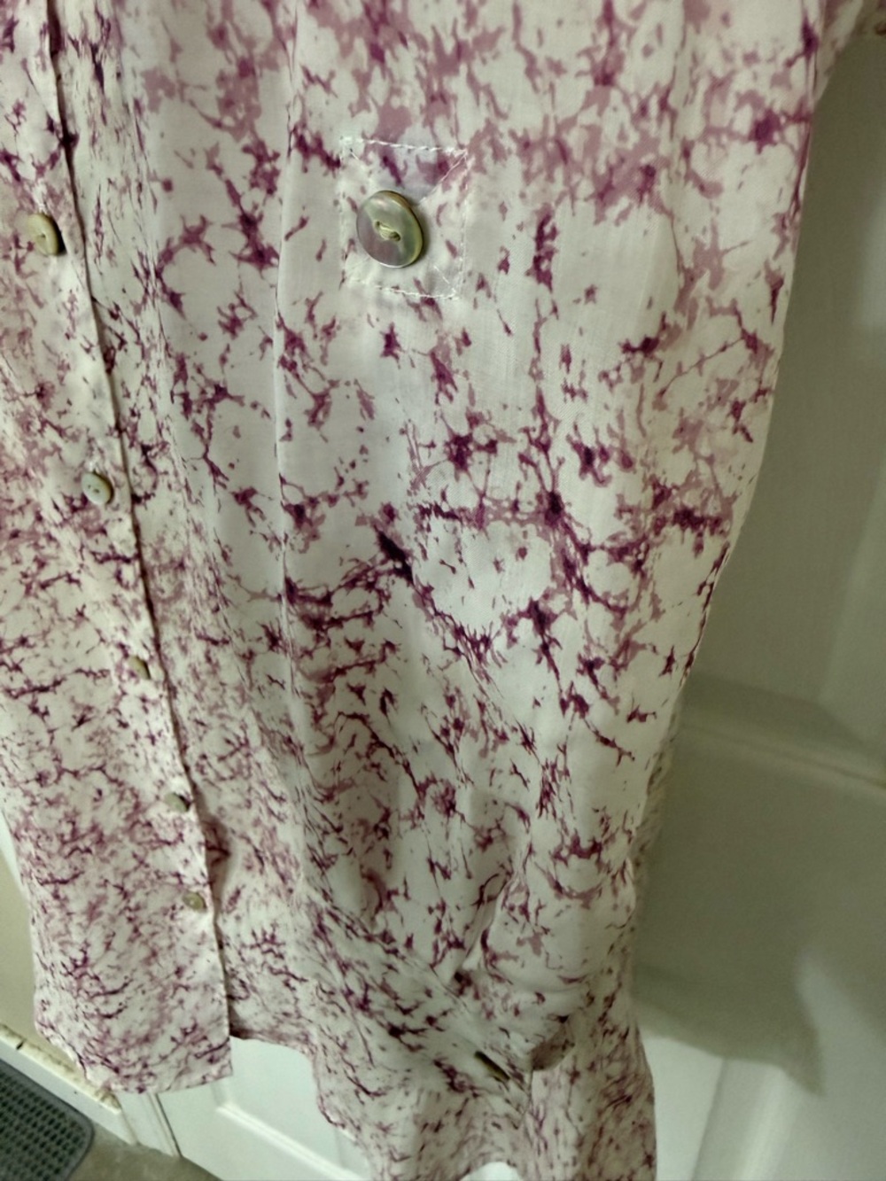 Foxcroft Lyocell Button Front Blouse Pink Marble Print Size 8 - Picture 9 of 14